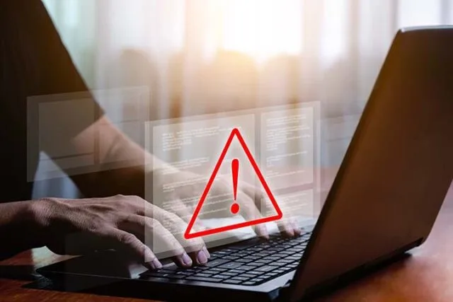 Checklist highlighting top 10 common mistakes to avoid when applying for ECO4 grants in the UK